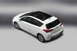 Toyota Auris Hybrid 2012 года